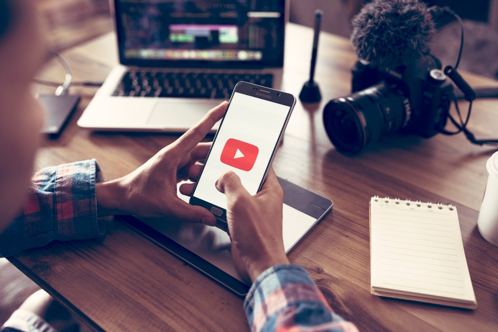 4 Manufacturing YouTube Channels Worth Watching