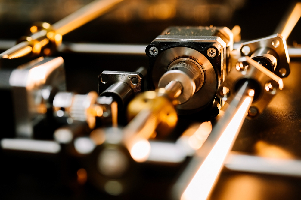 Feedback Loop Failures in Servo Motors