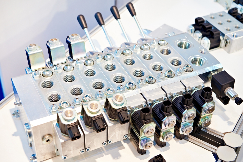 Pre-compensated Proportional Sectional Hydraulic Valve In Exhibition