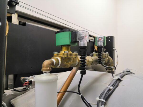 Electric Solenoid Valve And Its Connection