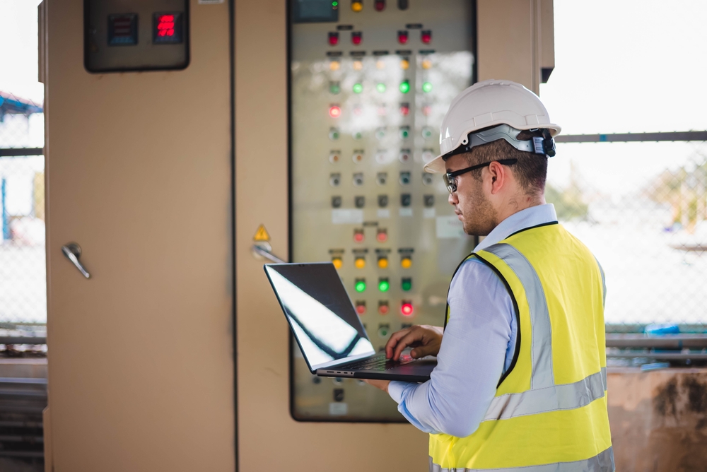 A Professional Engineer Is Seriously Examining The Power Supply System